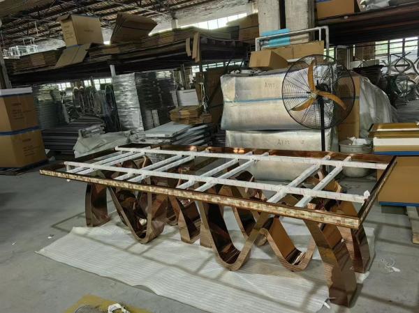 Luxury Custom Stainless Steel Pedestal Faux Marble Dining Table Home And Commercial Use