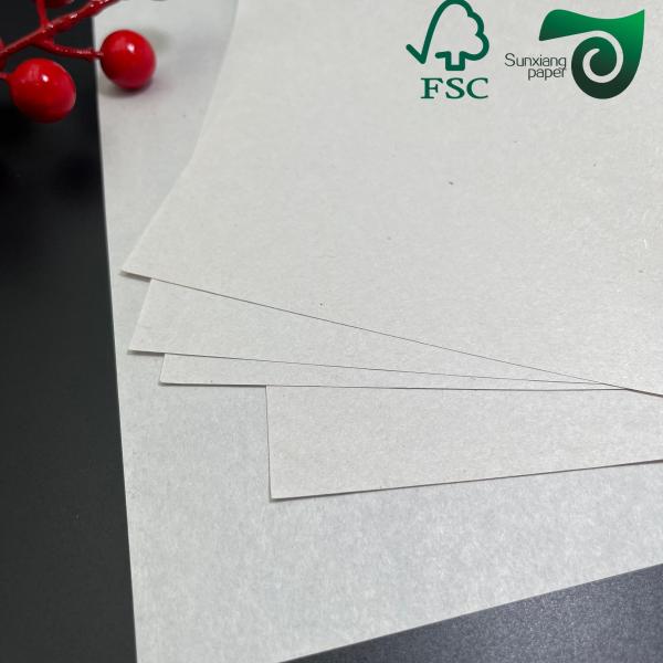 Papier d'impression en pâte de bois vierge de qualité AA 680 mm 1000 mm 45 gm Feuilles blanches de papier journal