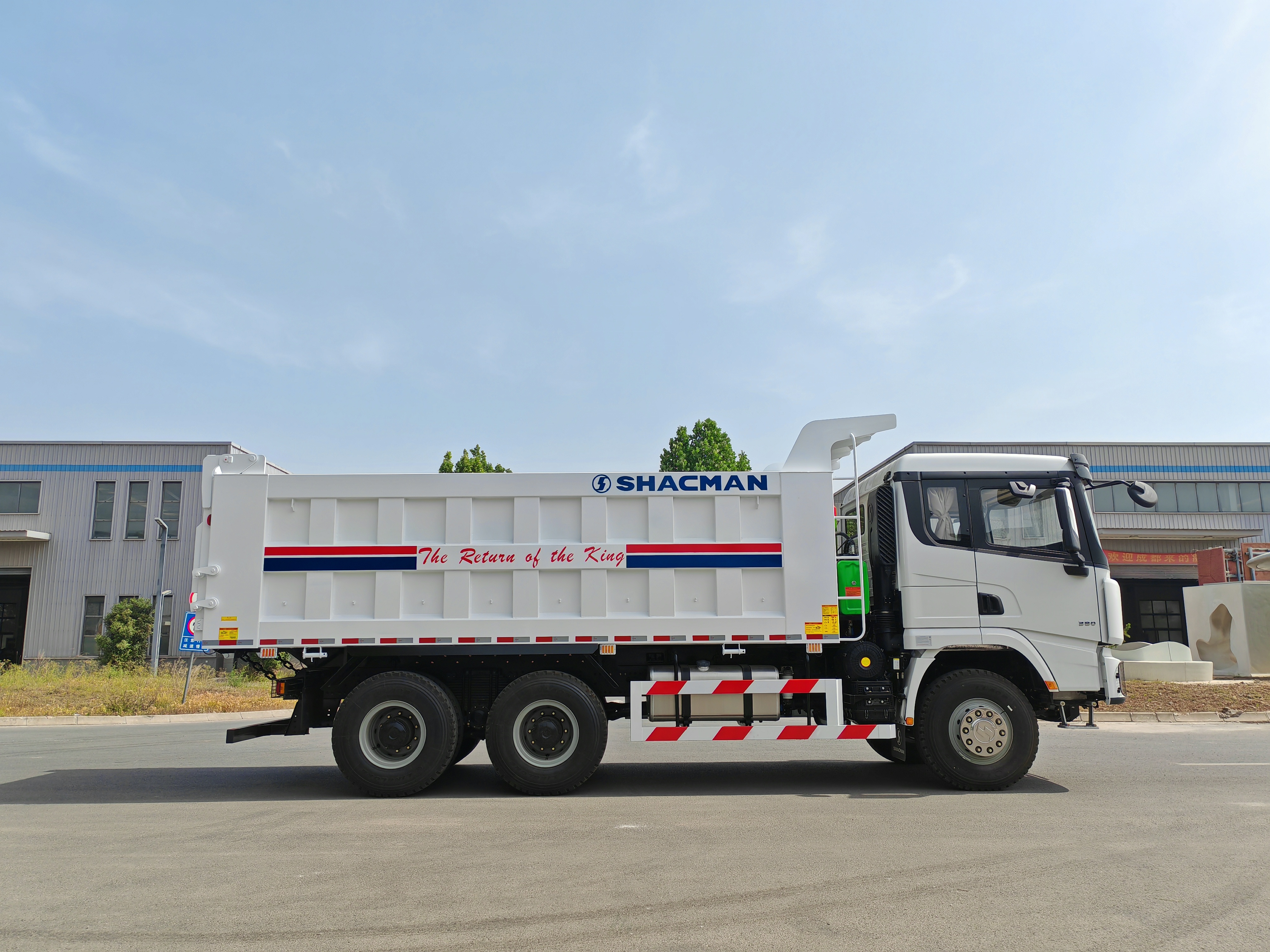 Shacman X3000 6X4 Dump Truck 385HP Engine EURO III Emission Standard