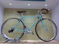 NO Bicicleta de carretera plegable 700C Tenedor de acero al carbono Cuadro duro sin amortiguador trasero