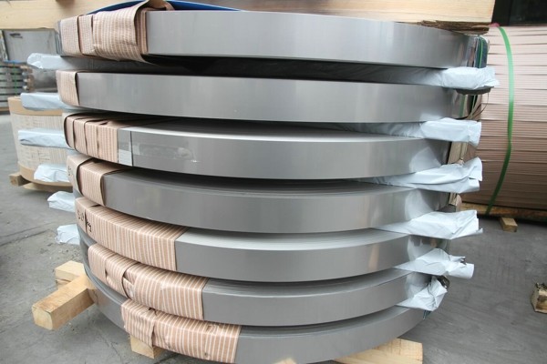 la bobine épaisse d'acier inoxydable du BA 2B 316 de 2mm a laminé à froid 06Cr17Ni12Mo2