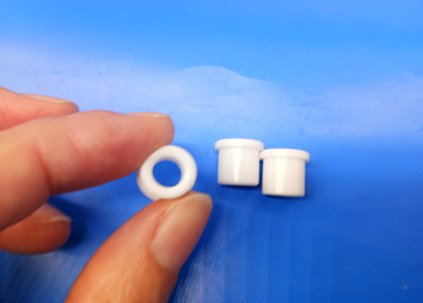 Thermal Insulation Zirconia Ceramic Parts Ceramic Split Bushes For M2 M3 M4 Screw Joints