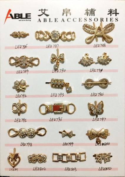 Customize Fashion Metal Shoes Buckles Chain Decorative Multi Shape Alloy