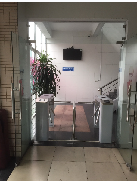 24V Semi-Automatic Tripod Turnstile Gate with RFID for Security Access Control Temperature -25- 70C