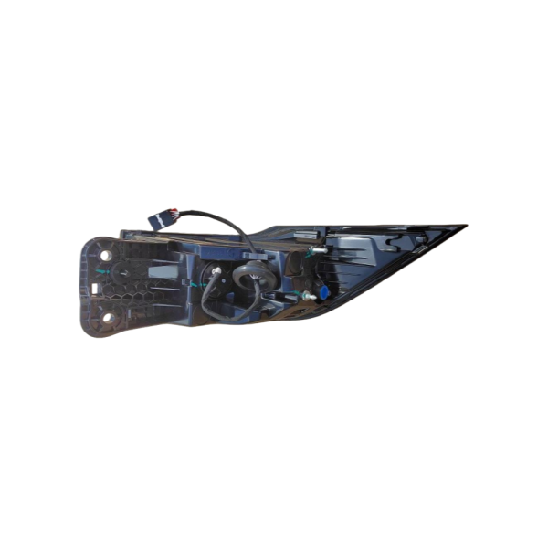 7057045700 7057045600 Rear Tail Light Assembly Fit Geely Xingyue L