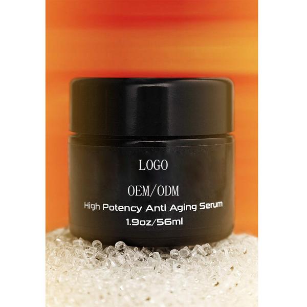 Anti crème de visage naturelle de soins de la peau de ride avec des peptides, rétinol, acide hyaluronique