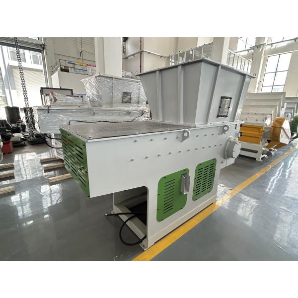 Plastic Recycling Shredder Machine / Bottle Cutter Recycling Crusher Machine