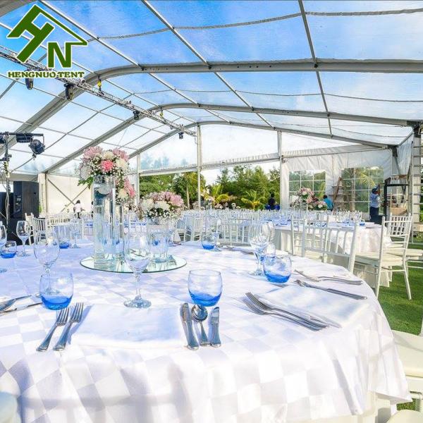 60m Arcum telham barracas que exteriores do evento o MERGULHO quente galvanizou a barraca do casamento de 100 pessoas