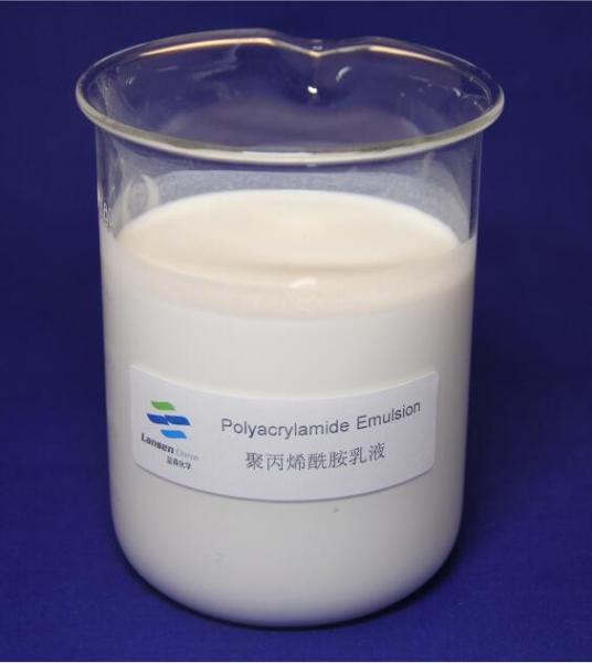Luz branca da emulsão do Polyacrylamide da eficiência elevada - indústria de aço do ferro amarelo