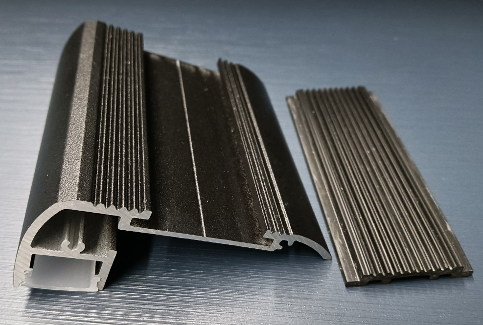 СИД ПК PMMA PCB 13mm освещая Sandblasting гипса гипсокартона профилей