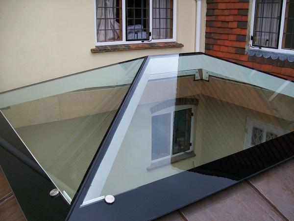 Heat Soaked Window Tempered Glass With Black Border Withstand 250℃