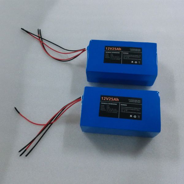 Rechargeable 12V LiFePO4 Battery 300Wh Lithium Battery Pack 25Ah
