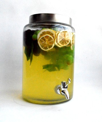 clear glass beverage dispenser