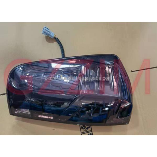 Особенности делают непосредственно превосходным дымящийся цвет автомобильного дыма светодиодный задний свет для Nissan NP300 2020