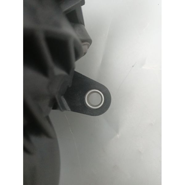 Hot selling Thermostat LR125560 for Land Rover New Range Rover Evoque 2019 >