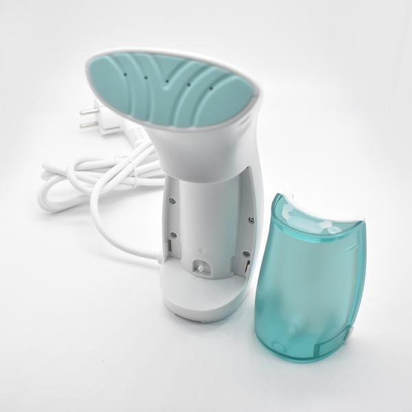 950W Portable Garment Fabric Steamer , Travel Clothes Steamer 100% No Water Spray