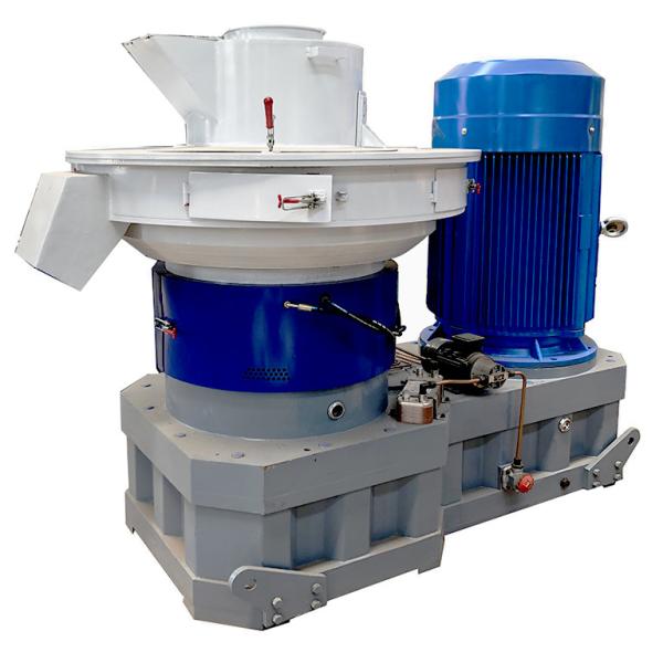 Машина XGJ560P 132KW лепешки биомассы опилк твердой древесины 2T/H деревянная