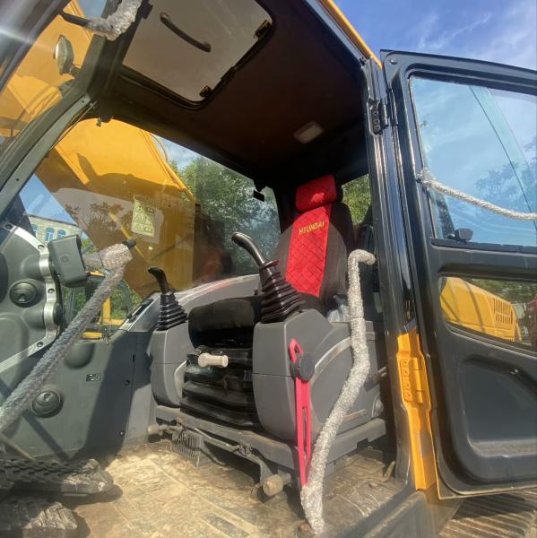 Used Earth Moving Equipment Hyundai 330 Crawlerl Excavator 32.84 tons second hand