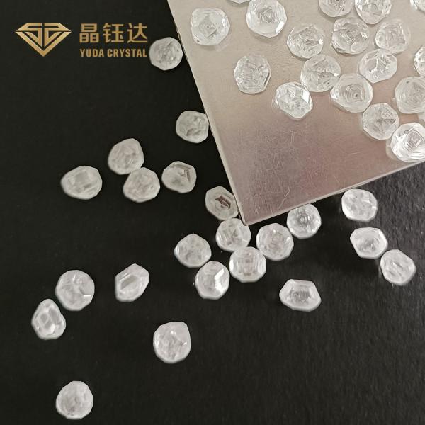 HPHT Diamante sin cortar hecho por el hombre VS Plus Claridad DEF Color Forma rectangular