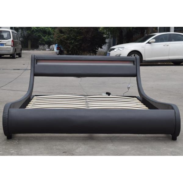 La madera contrachapada LED tapizó el marco de cuero negro de la cama matrimonial de la PU del cabecero de la luz de la cama