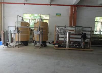 8TPH 14kW FRP Tanks RO Industrial Auto Drinking Water Treatment Machine With Operational Status Indicators
