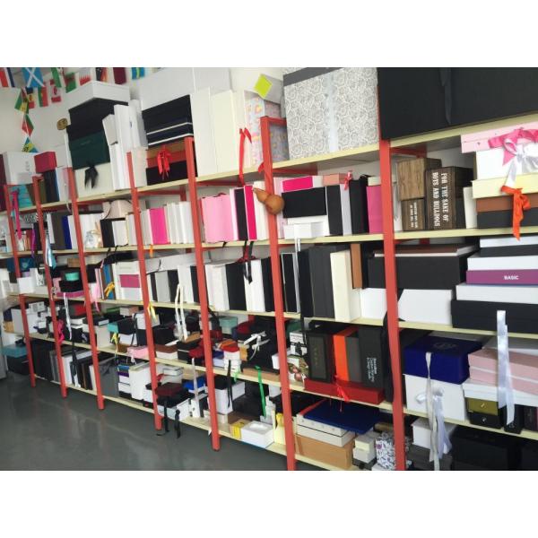 Cardboard Paper Gift Box 3 Layers / Plastic Tray For Cosmetic Packing