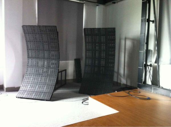 P16 Outdoor Advertising Led Screen Flexible Transparent Led Curtain Display Portable