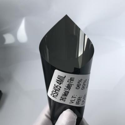 Film métallique nano-céramique 5%VLT Réduction de la décoloration de la couleur Nano-céramique Tinture du pare-brise 4MIL