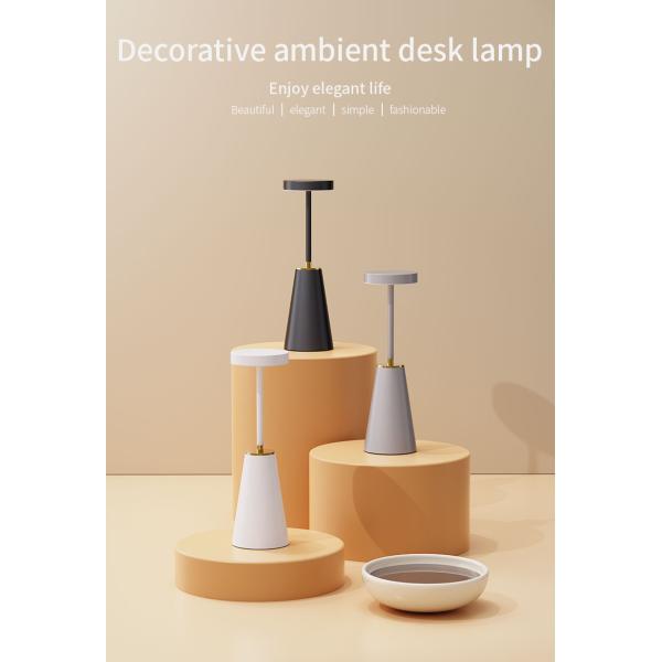 Metal Nightlight Bedside Lamp Wireless Rechargeable Table Lamp for Bedroom Decoration