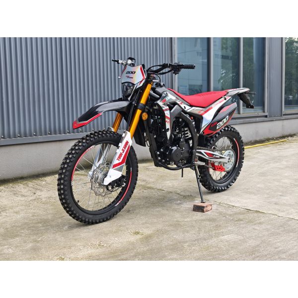 250CC Four Stroke Enduro Motorcycle With Youli Keihin Carburetor And Digital Instrument