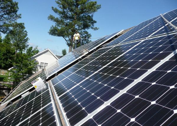 Eco Friendly Mono B Grade Solar Panels Tempered Glass OEM Acceptable