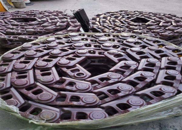 Earthmoving Excavator Track Links Kobelco Komatsu Hitachi Hyundai Crawler
