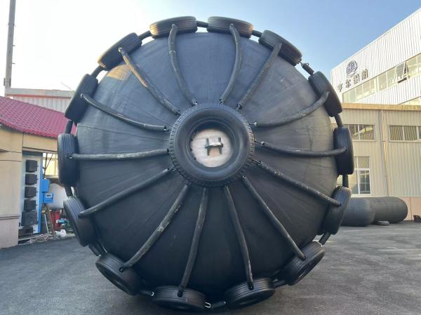 BV Certificate Pneumatic Rubber Fender with 50Kpa/80Kpa Initial Internal Pressure
