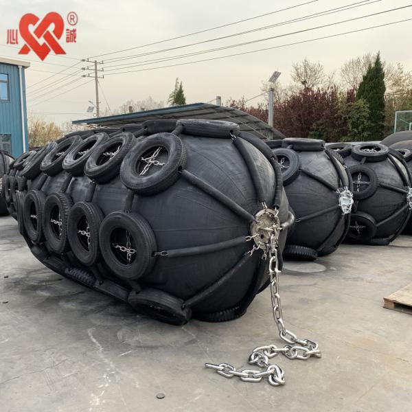 Tough & Resilient Pneumatic Rubber Fenders for Ship-to-Ship Transfer
