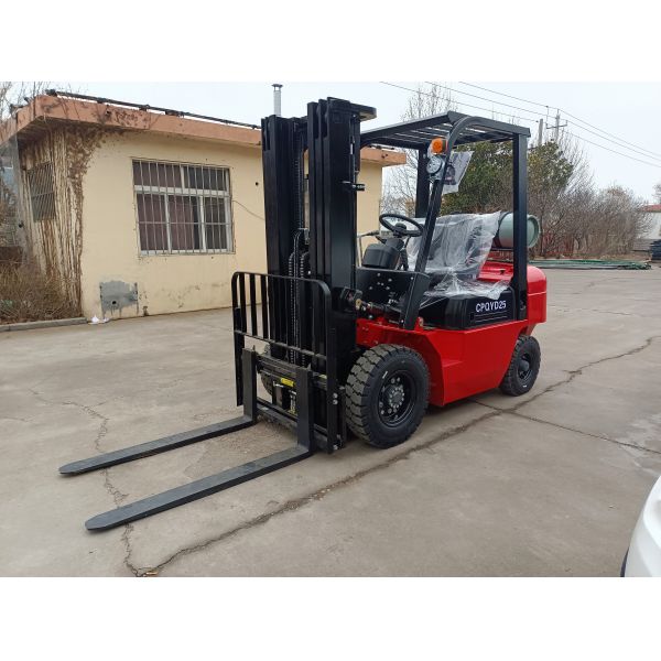LPG Powered Forklift Truck 4.5 Ton CPCD45 with 5m Mast for Factory Use