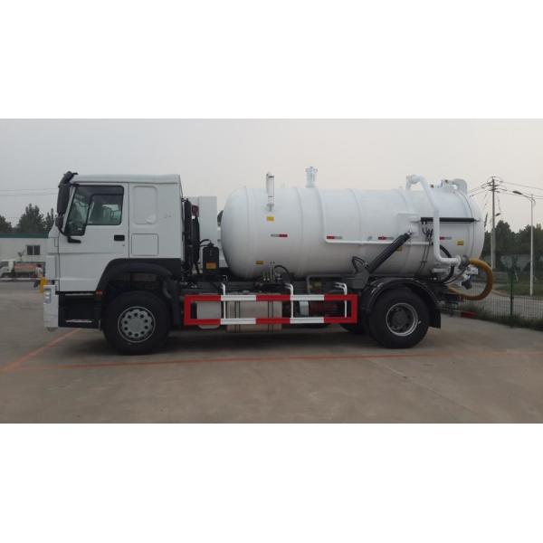 EURO II 6M3 290hp Howo Sewage Suction Truck , Pump Speed 500r / Min Sewage Vacuum Tank Trucks