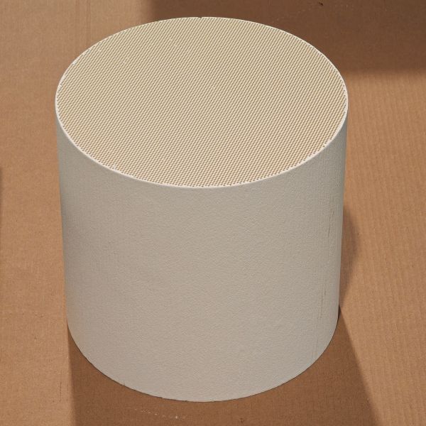 Catalytic Coated and Low Temperature Regeneration CDPF for Euro VI Truck Emissions