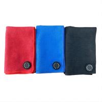 La jolie serviette de golf de MicroFiber de conception brodée acceptent l'ODM d'OEM