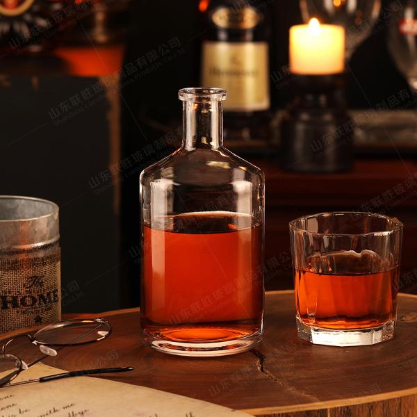 Bartop 700ml 750ml Garrafa de vidro preto transparente para gin nórdico Whiskey Vodka Rum