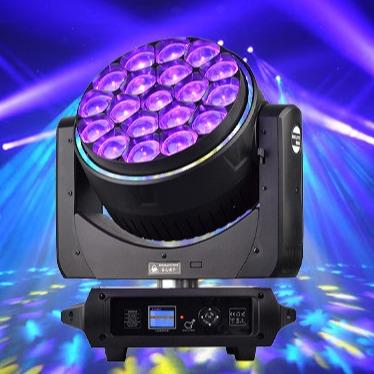 Fournisseur de lumières LED de haute qualité 4 en 1