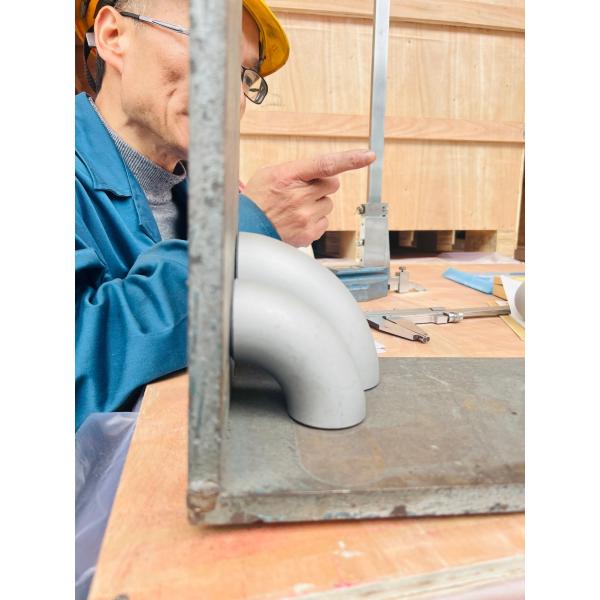 DN10-DN750 SCH10-SCH160 Stainless 90 Degree Elbow SS Butt Welded Pipe Fittings