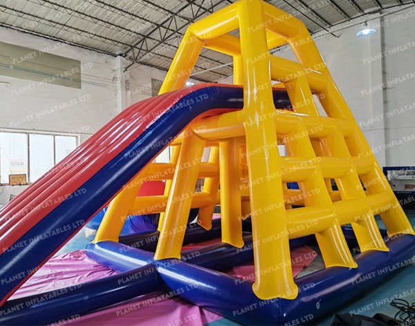Amusement Inflatable Water Park Inflatable Water Tower Climbing Game with Slide