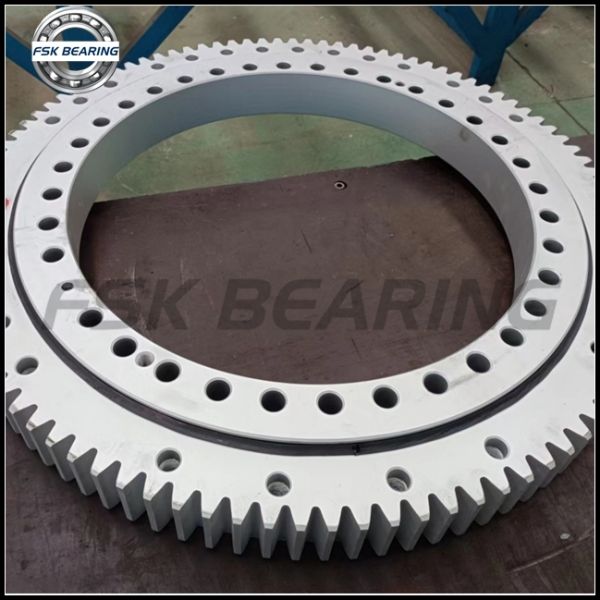 011.20.630 Single Row Four Point Contact Ball Internal Gear Type For Tower Crane Slewing Bearing Accessories