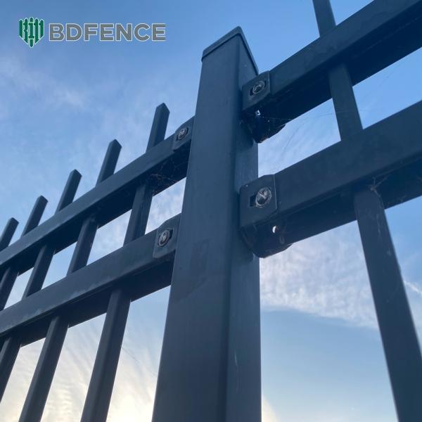 Wheelchair Accessible Tubular Steel Fence Inclusive Design