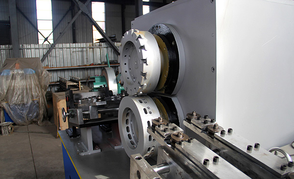 Coil Sheet Rolling Rotary Punching Machine Gear Drive With Servo Feeder