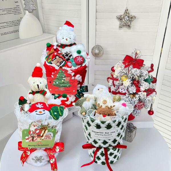 Christmas Plush Doll Bouquet Creative Snowman Gift Set for Girlfriend for Christmas Eve & Decor