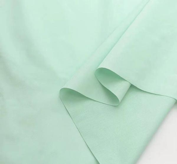 57'' width Elastic Cotton Shirt Fabric  2% Spandex 40sX40s 185GSM Coat Pants Durability