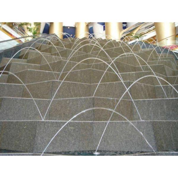 Гранитный бассейн прыгающий джет фонтан высокий спрей