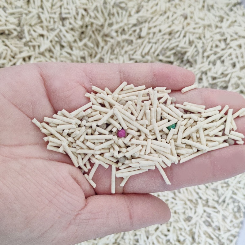 Private Label Natural Tofu Bentonite Mixed Cat Litter Flushable Eco Friendly Low Dust Strong Clumping