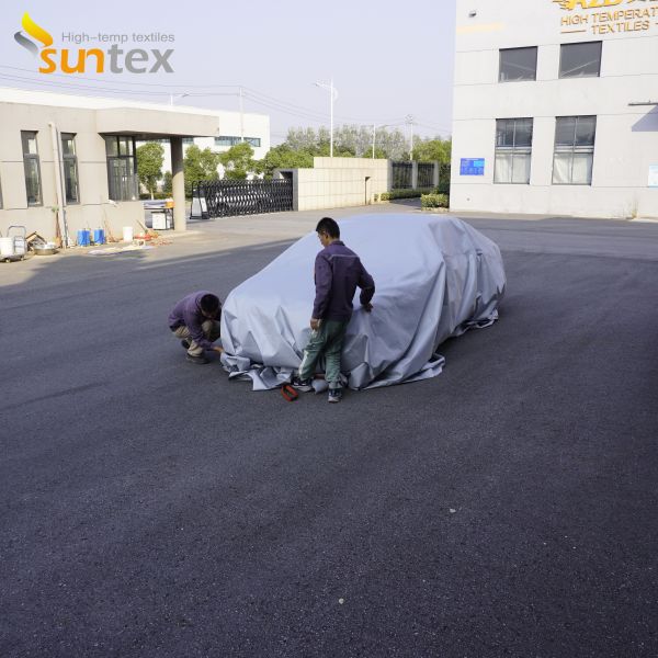 Gray Color 550℃/1000℃ Thermal Resistance Fire Blanket with Oxygen Deprivation for EV Car Fire Safety